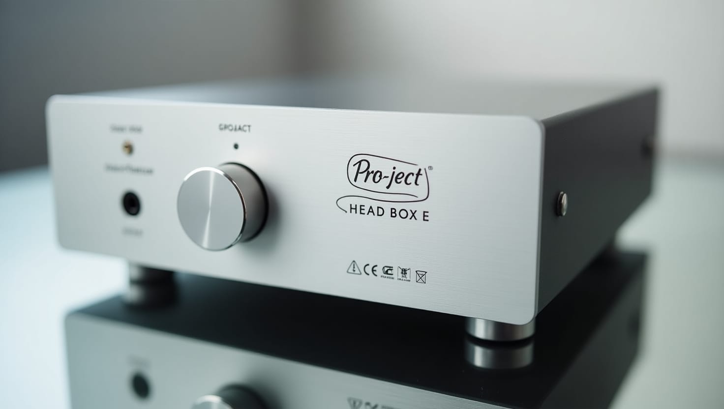 Pro-Ject Head Box E Launched – Small Size, Powerful Sound! | Best Headphone Amp 2025? 1 Project head box e